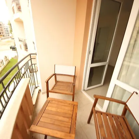 公寓 Menada Aphrodita Palace 阳光海滩